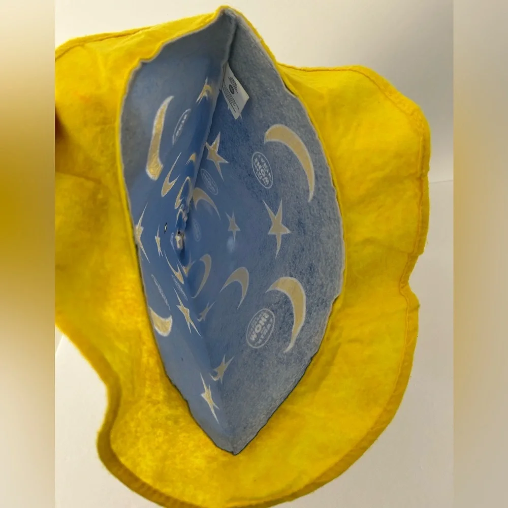🦋 5/$25 - (2008) Ringling Brothers ‘Greatest Show On Earth’ Circus Wizard Hats